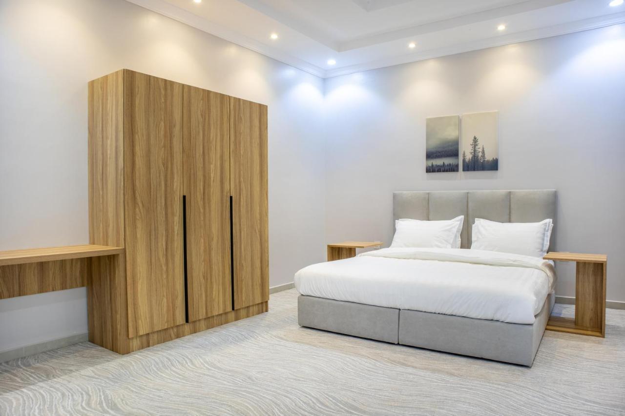 Luxurious Family Apartments 15Mins Drive To Al-Masjid Nabawi - Nozol Noor 4 Medina Exterior photo